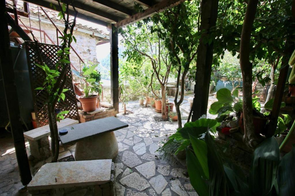 Hotel Nasho Vruho Berat Ngoại thất bức ảnh