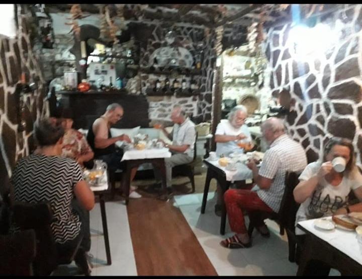 Hotel Nasho Vruho Berat Ngoại thất bức ảnh